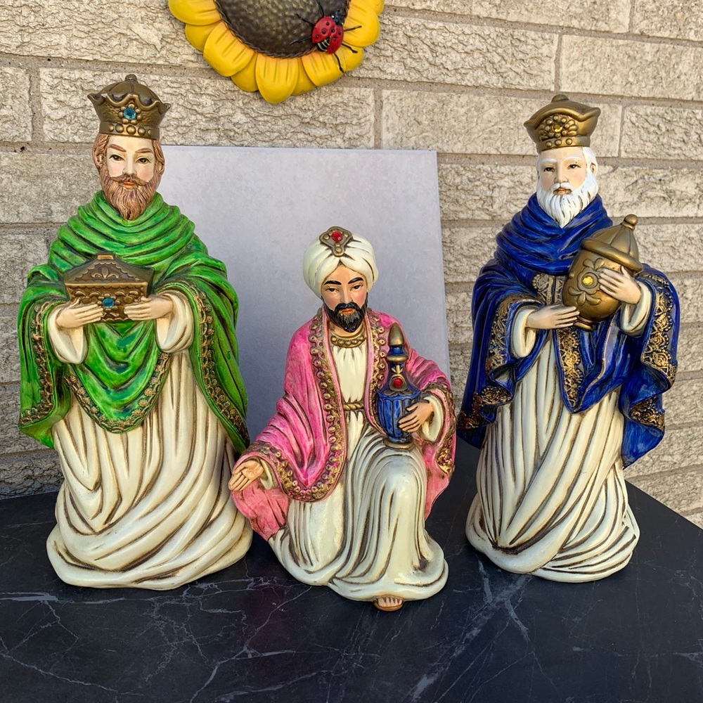 Vintage Josef Originals Christmas Wiseman King Figurine Japan
